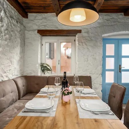 Unit_type_terraced_house 55766 Vizinada